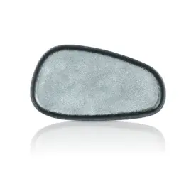 Koyu kenar çerçeveli buz mavisi ve gri çatlatmalı sır (crackle glaze) efektli, modern asimetrik forma sahip kırılmaz melamin 3'lü kayık servis, meze ve balık tabağı seti (27x15 cm).